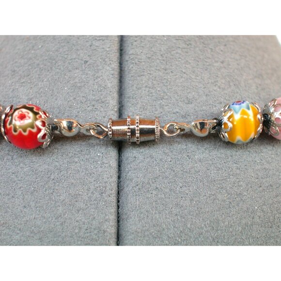 Millefiori Glass Bead Necklace 16" With Silver Tone Clasp & Floral Design - Picture 3 of 3